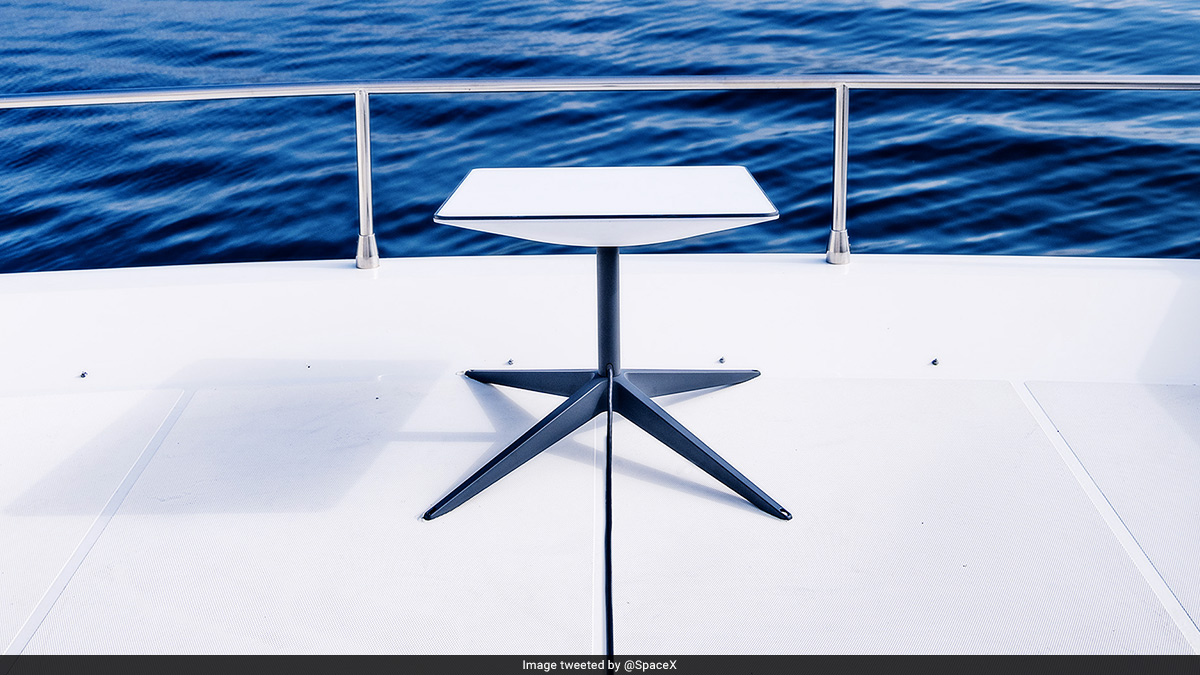 Starlink Launches Internet for Yachts, Will Cost $5,000 a Month