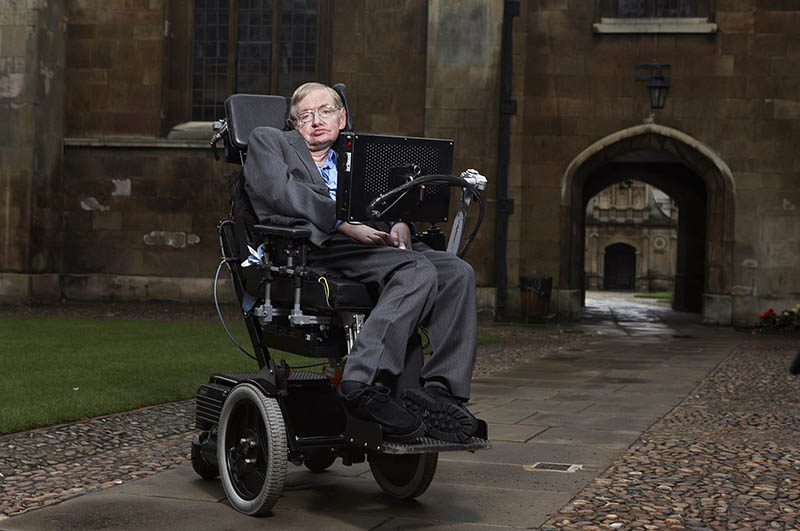 Stephen Hawking's Doctoral Thesis Published Online, Crashes Cambridge University Website