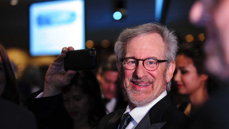Apple Said to Near TV Deal With Steven Spielberg for 'Amazing Stories'