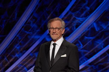 Steven Spielberg Signs Major Streaming Deal With Netflix