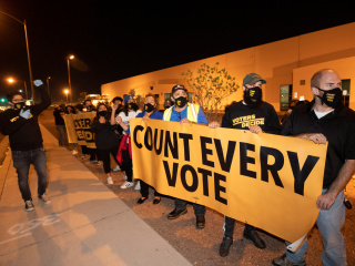 Facebook Removes Pro-Trump &#039;Stop the Steal&#039; Election Group