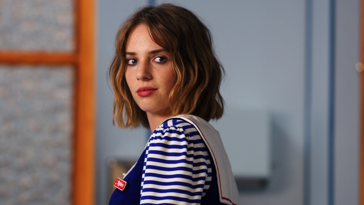 Stranger Things Season 3: Maya Hawke Hopes Robin Helps Viewers Love LGBTQ People in Their Lives