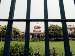Supreme Court Lashes Out at Telcos, Says No Reevaluation of AGR Dues Allowed