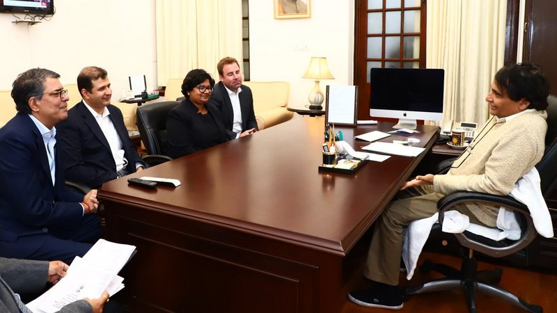 Apple Officials Meet Commerce and Industry Minister Suresh Prabhu