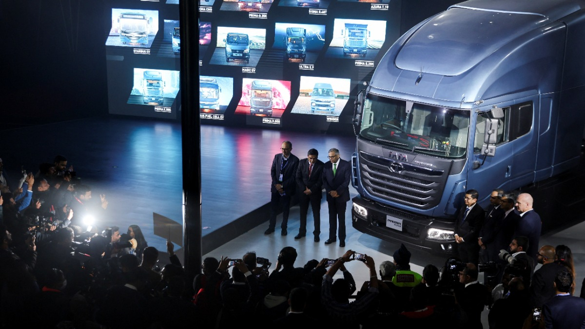 Auto Expo 2023: Tata Considering Setting Up Battery Cell Plants for EVs in India, Europe
