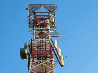 PM Modi Announces BSNL&rsquo;s &#039;Swadeshi&#039; 4G Network, Over 97,000 Telecom Towers