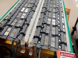 Tesla Used Cheaper LFP Batteries in Half of All Vehicles Produced in Q1 2022 Tesla Used Cheaper LFP Batteries in Half of All Vehicles Produced in Q1 2022