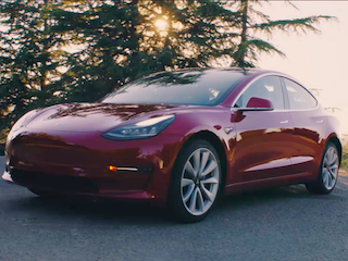 Tesla Wants to Hire Video Game Developers, Adds Atari Games to In-Car Display