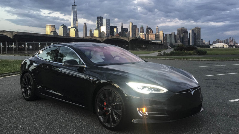 Self-Driving Tech May Be Ruining the Tesla Model S