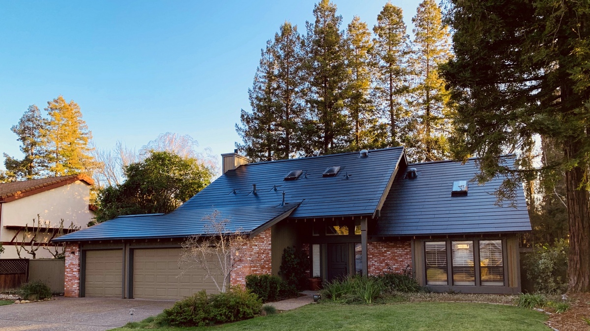 Tesla Solar Roof Is Going Global Later This Year: Elon Musk