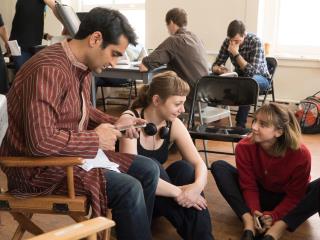 Apple Signs The Big Sick Writers for Little America, an Anthology Series About Immigrants