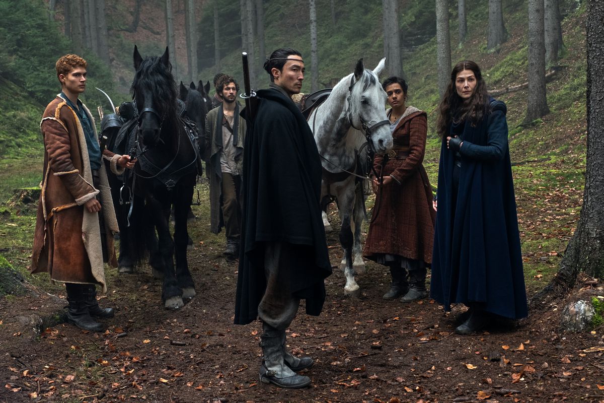 The Wheel of Time Season 3 Renewed at Amazon Ahead of Season 2 Premiere