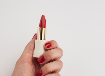 Top Colorbar Lipsticks For Women: Perfect Shades Matching All Occasions