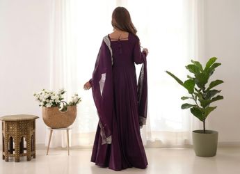 5 Tiered Anarkali Dresses Under ₹799 for College Students