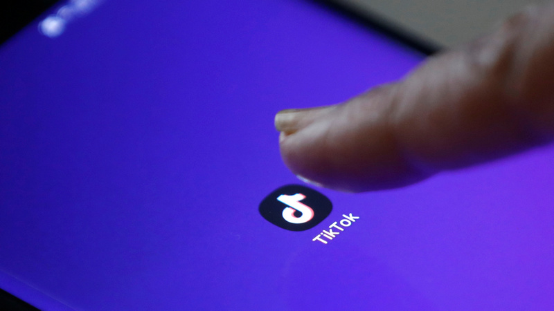 TikTok Unveils New Online Safety In-App Quiz, Announces Device Management Feature, Notification Controls