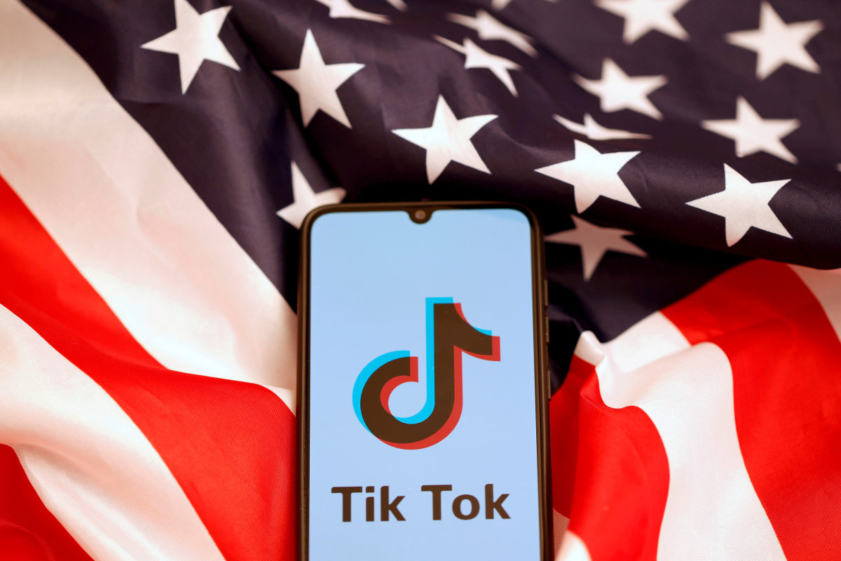 TikTok Must Become US Firm or Will Be Banned, Treasury Secretary Steven Mnuchin Says
