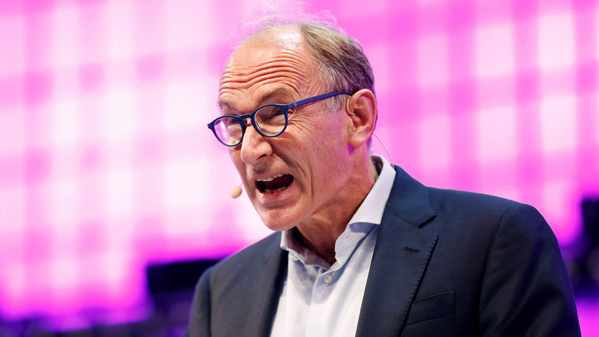 World Wide Web Inventor Tim Berners-Lee Has an Ambitious Plan to Take Back the Net