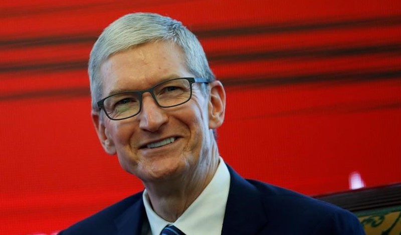 Apple CEO Promised 3 New US Plants, Says President Trump: Report