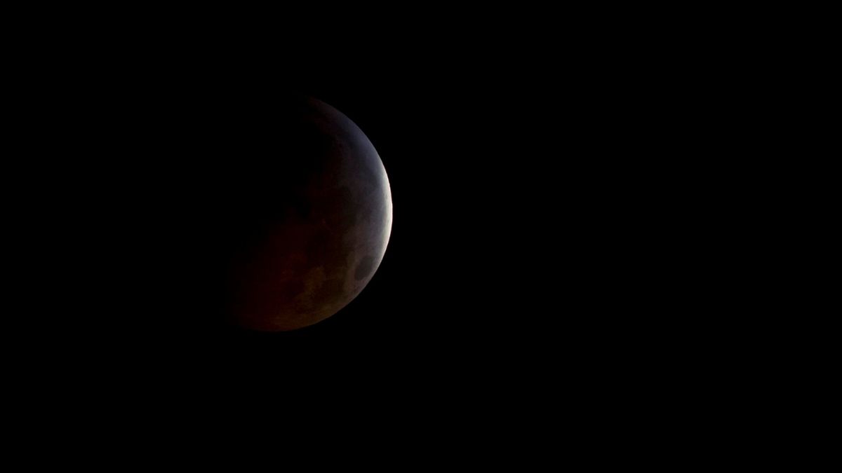 NASA Satellite Captures Unique View of Total Lunar Eclipse That Occurred on May 15