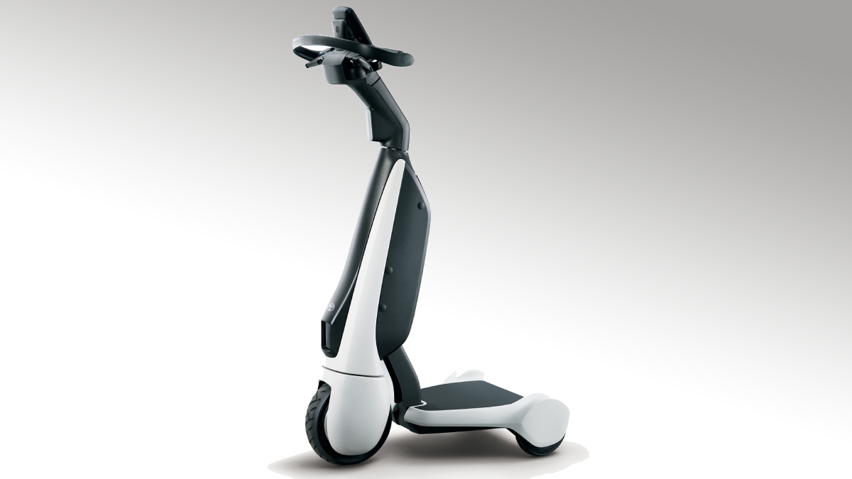 Toyota Launches C+Walk T Three-Wheeled E-Scooter as an 'Alternative' to Walking