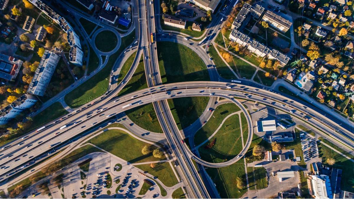 AI Can Make Traffic Signals Less Chaotic, Roads More Organised for Motorists in Future, Say MIT Researchers