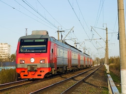 Modified Train Cars Use Energy From Braking to Clean Air of CO2, Help Fight Climate Change Modified Train Cars Use Energy From Braking to Clean Air of CO2, Help Fight Climate Change
