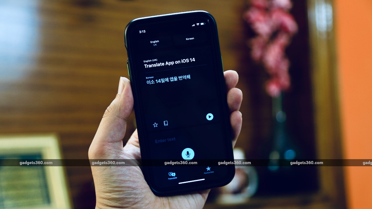 iOS 14: How to Use Translate App for Fast Offline Translations 