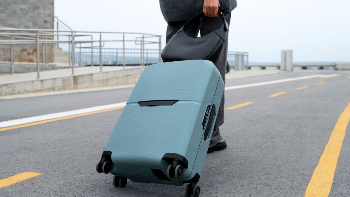 Top Swiss Military Trolley Bags For Frequent Travellers: Smart And Convenient Picks