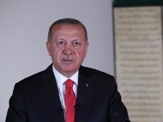 Turkey Passes Law to Regulate Social Media Content