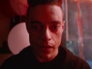 Mr. Robot, The Meyerowitz Stories, and More &ndash; The Weekend Chill