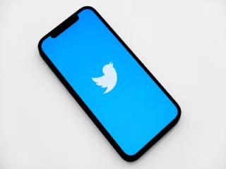Twitter Stops Enforcing COVID-19 Misinformation Policy, Experts Express Concerns Over False Claims