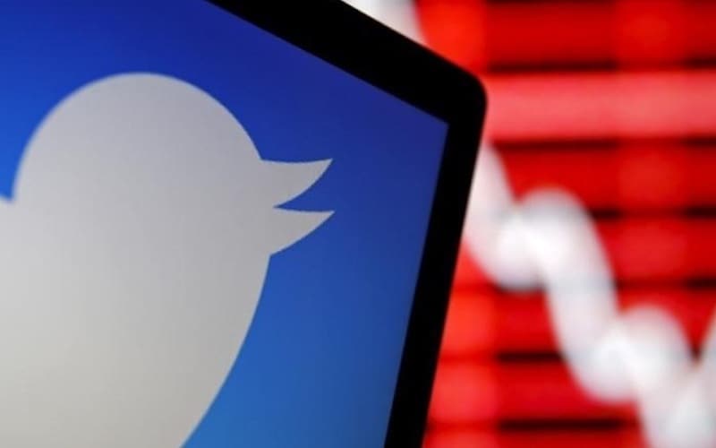 Twitter Warns Pakistan Rights Activists Over Government Criticism