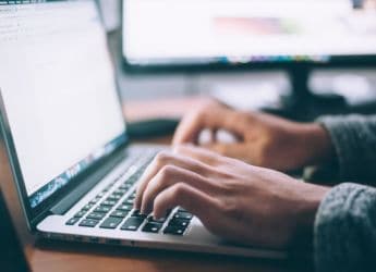 Prompt Engineering Guide: How to Write Effective AI Prompts for ChatGPT to Get Perfect Responses