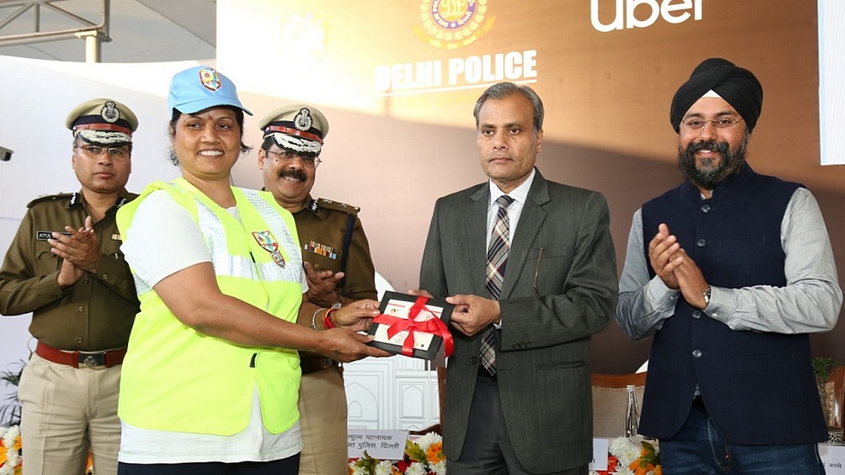 Uber, Delhi Police Partner to Integrate Himmat Safety App for Riders, Drivers
