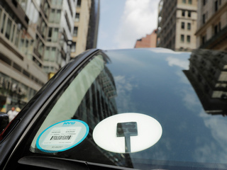 Uber Enters Trailer Leasing Business