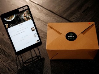 UberEATS to Offer Couriers Insurance in Europe