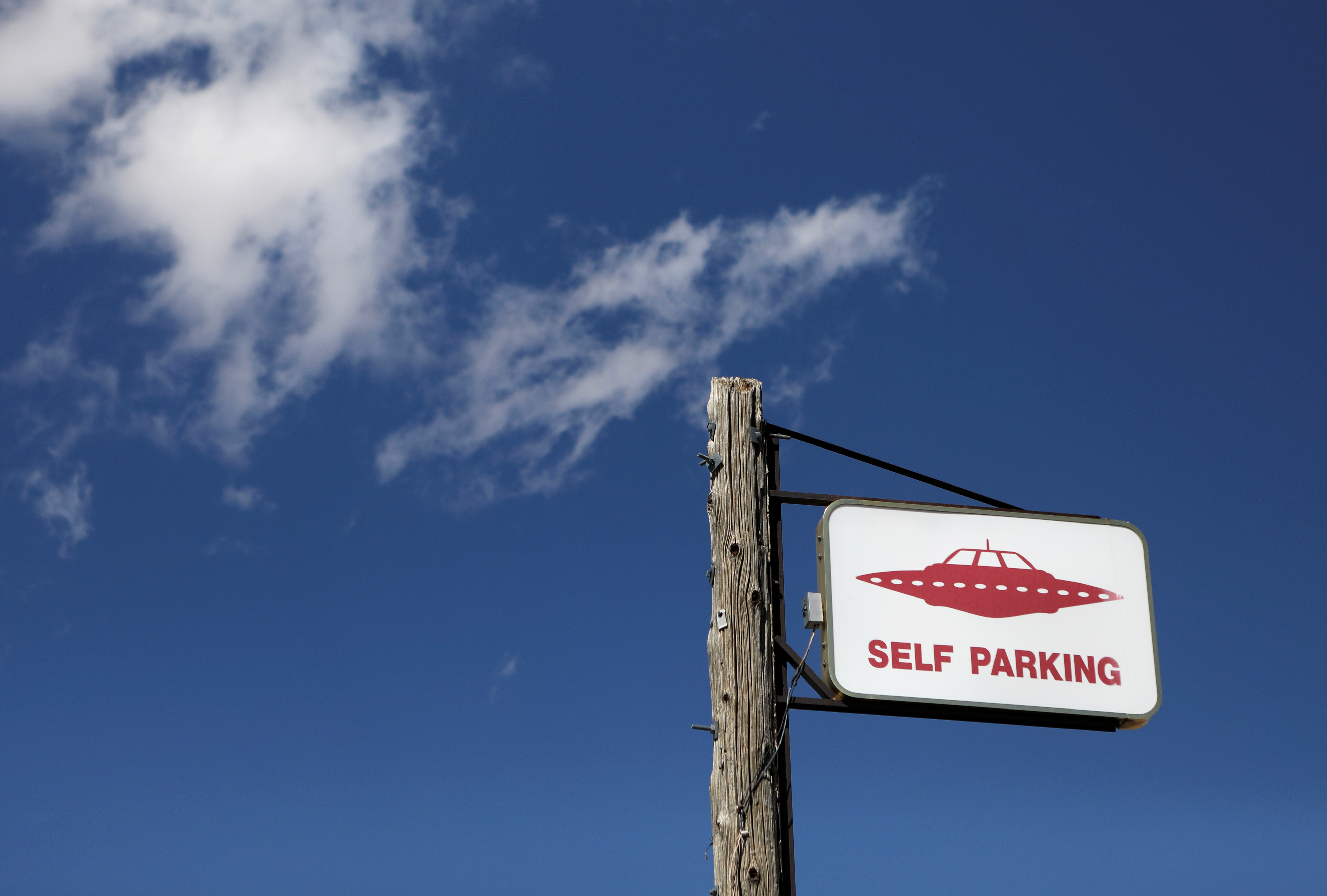 US Pentagon Creates New Office to Investigate UFO Reports