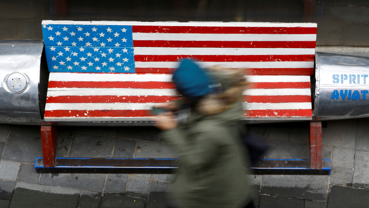 US Demands Social Media Details From Visa Applicants