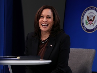 Facebook, Instagram, Twitter, Snapchat Join World Leaders to Issue Global Call to Protect Children Online