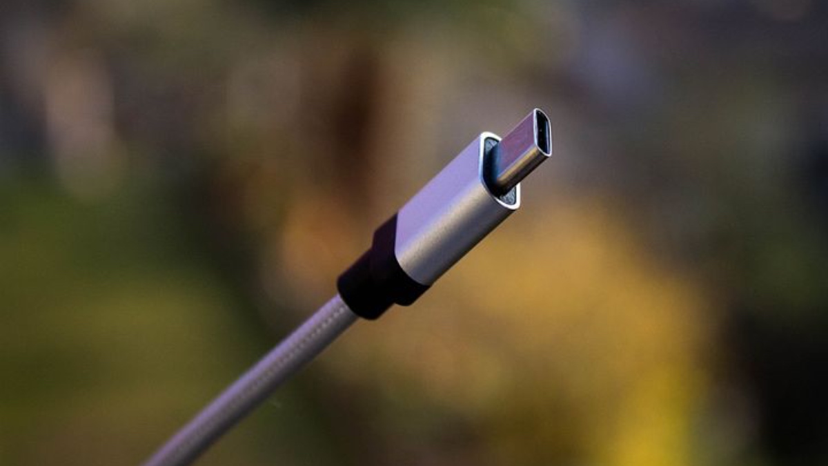 iPhone 15 Models With USB Type-C Ports Might Require MFi Cables for Full Functionality