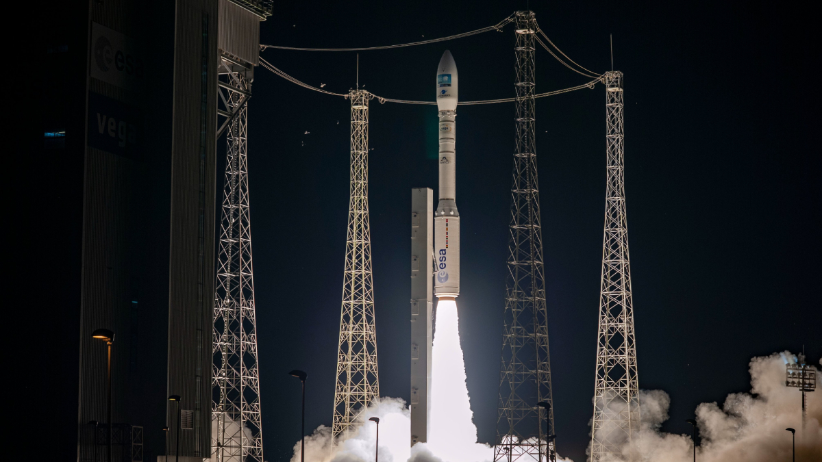 Vega Rocket Blasts Off With Airbus Observation Satellite, Miniature CubeSats Vega Rocket Blasts Off With Airbus Observation Satellite, Miniature CubeSats