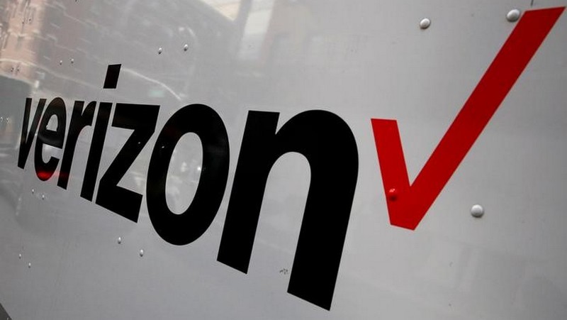 Verizon to Acquire Prepaid Mobile Service Tracfone in $6.25 Billion Deal