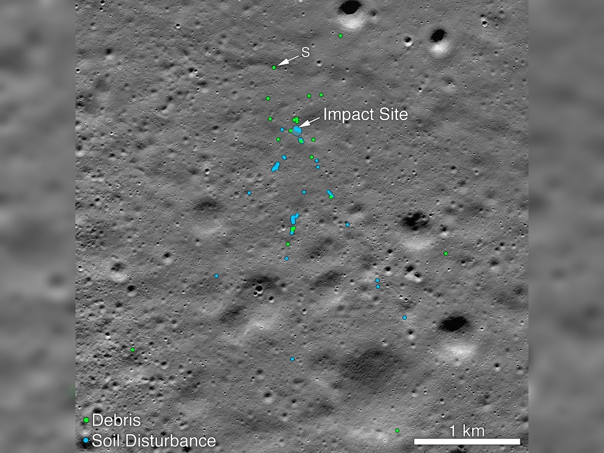 Chandrayaan-2: NASA Finds Vikram Lander on Moon, Releases Images of Impact Site
