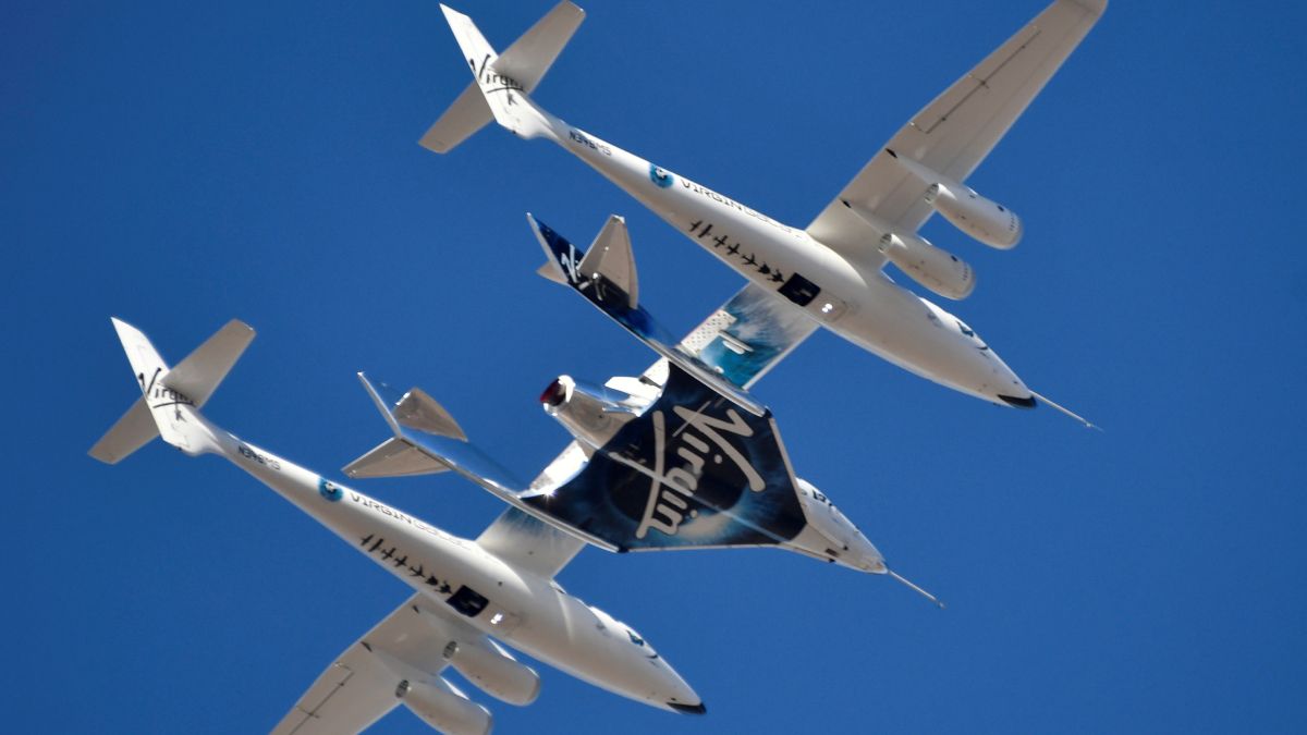 Virgin Galactic to Delay Commercial Space Travel Service, Won&rsquo;t Conduct Further Test Flights This Year