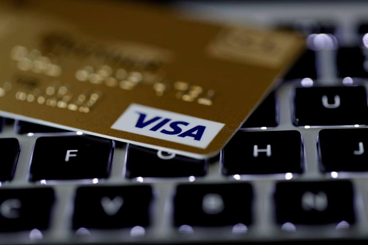 Visa Partners Stripe-Owned Bridge to Launch Stablecoin Payment Cards: Details