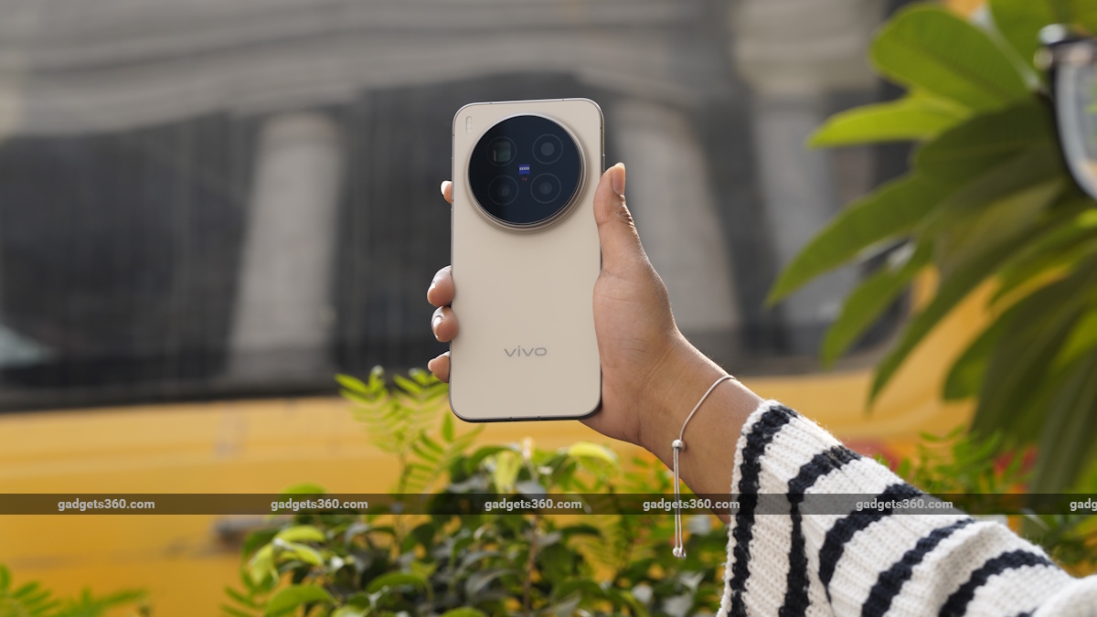 Vivo X300s Key Specifications Including Dimensity 9500+ SoC Leak Ahead of Anticipated Launch in China