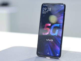 Vivo iQoo 5G Smartphone, Vivo AR Glass Unveiled at MWC Shanghai; Vivo iQoo Neo Gets Listed With Two Colour Options