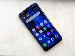 Amazon, Flipkart Diwali Special Sales 2019: Best Offers on Mobile Phones Today