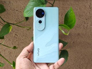 Vivo, Xiaomi Top India&rsquo;s Smartphone Market in 2024; Samsung Slips to Third: Counterpoint