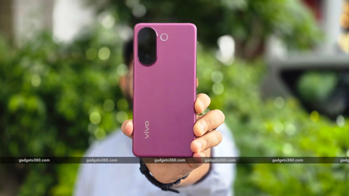 Vivo V60e First Impressions
